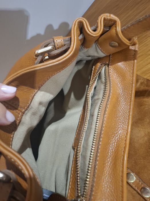 Mala pele Máximo Dutti