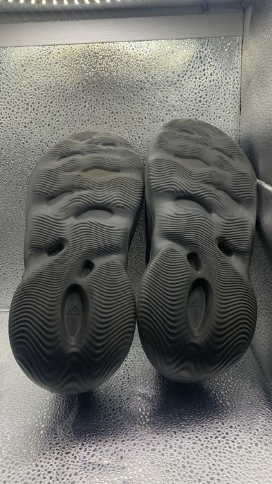 Yeezy foam runner