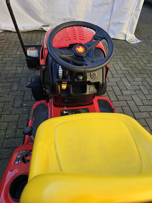 Kosiarka traktorek Wolf-Garten Select 76.125 T