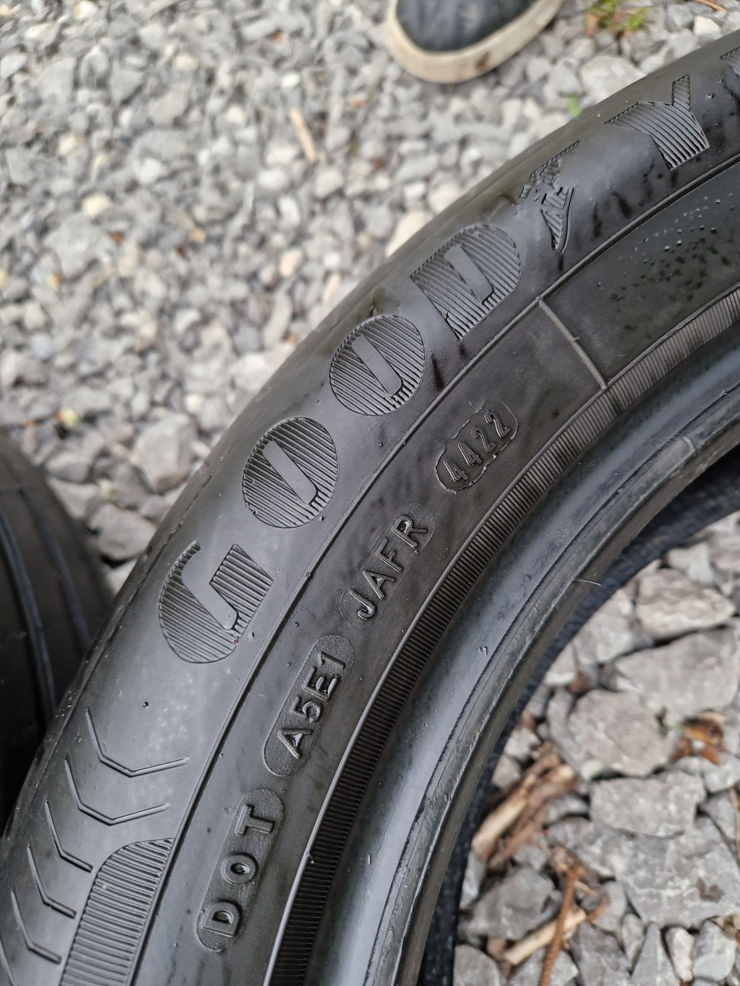 Opony Good Year Efficient 205/55/17