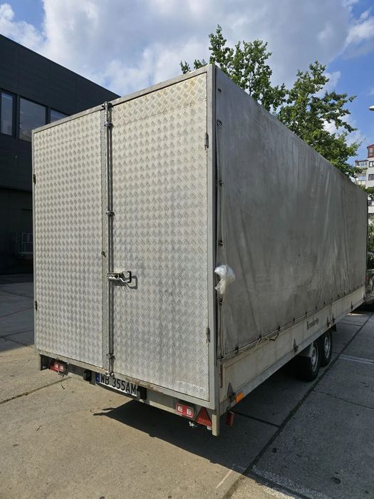 Brenderup  Przyczepa metalowe drzwi