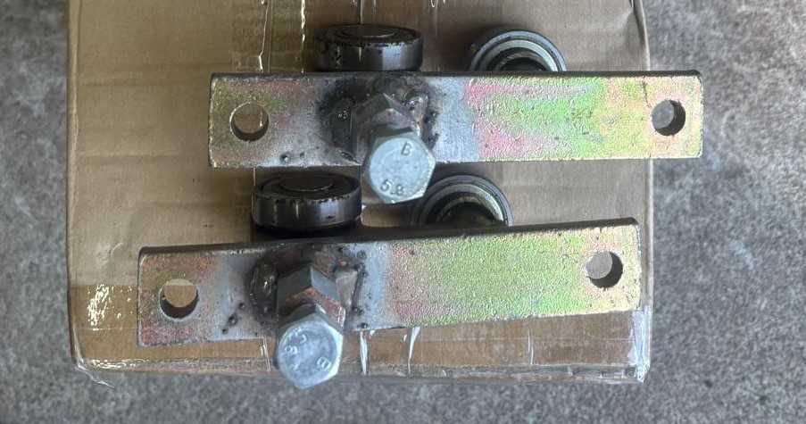 WÓZEK WÓZKI ROLKI BRAM bramy przesuwnej