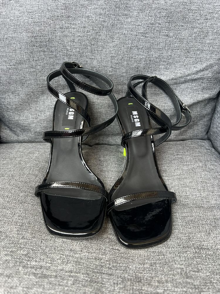 Szpilki MSGM roz.38
