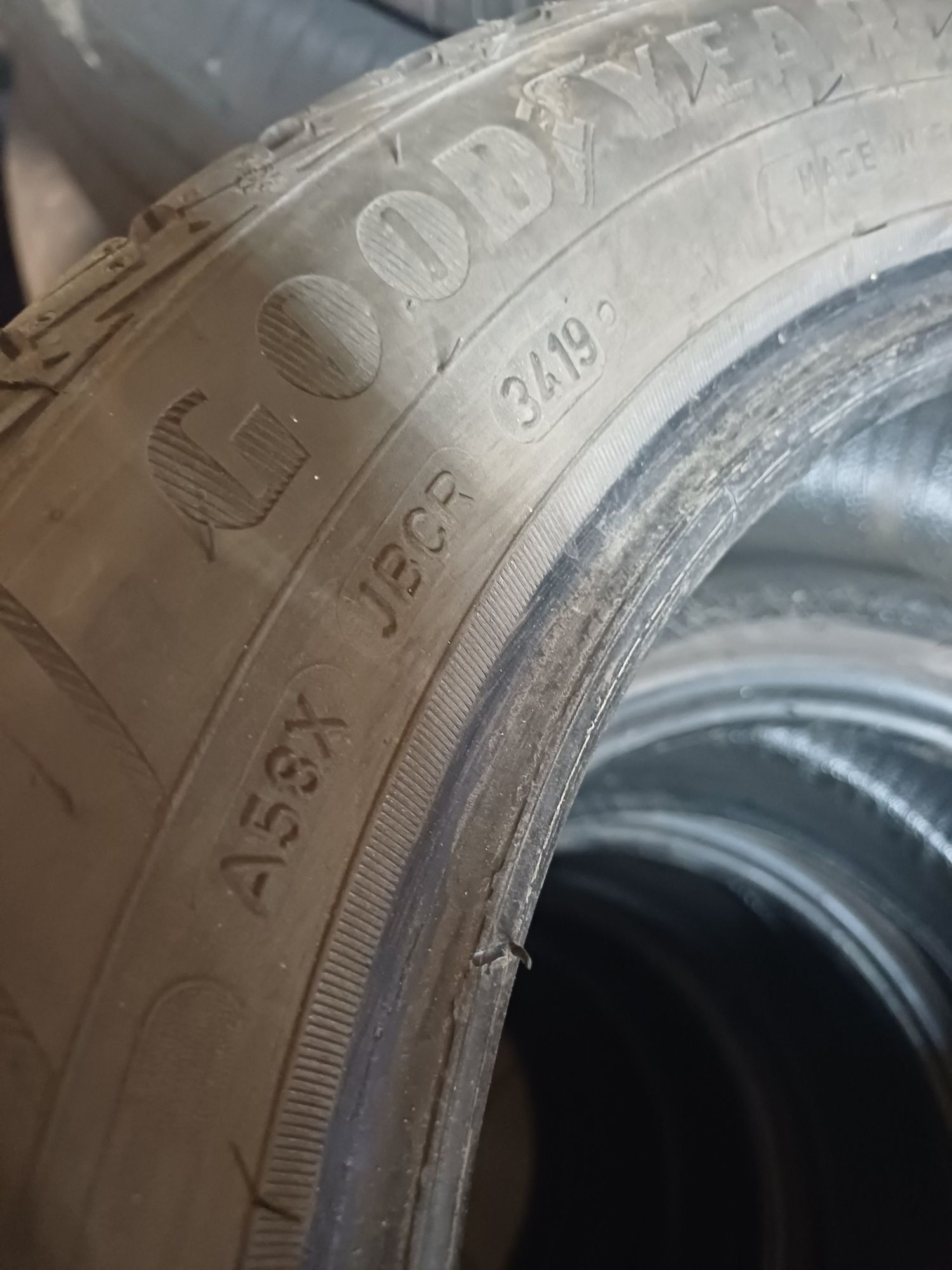 Cena za 4 opony wielosezonowe 185/55r15 GOODYEAR 7mm