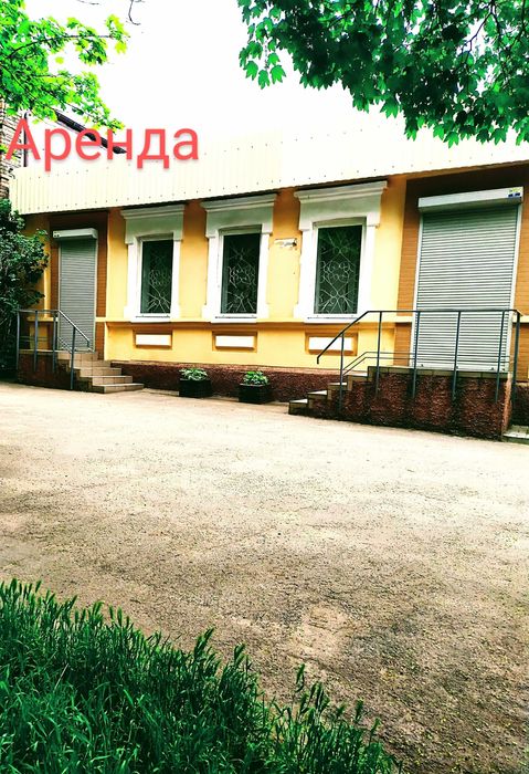 Аренда 70 м..кв. на М. Грушевского.