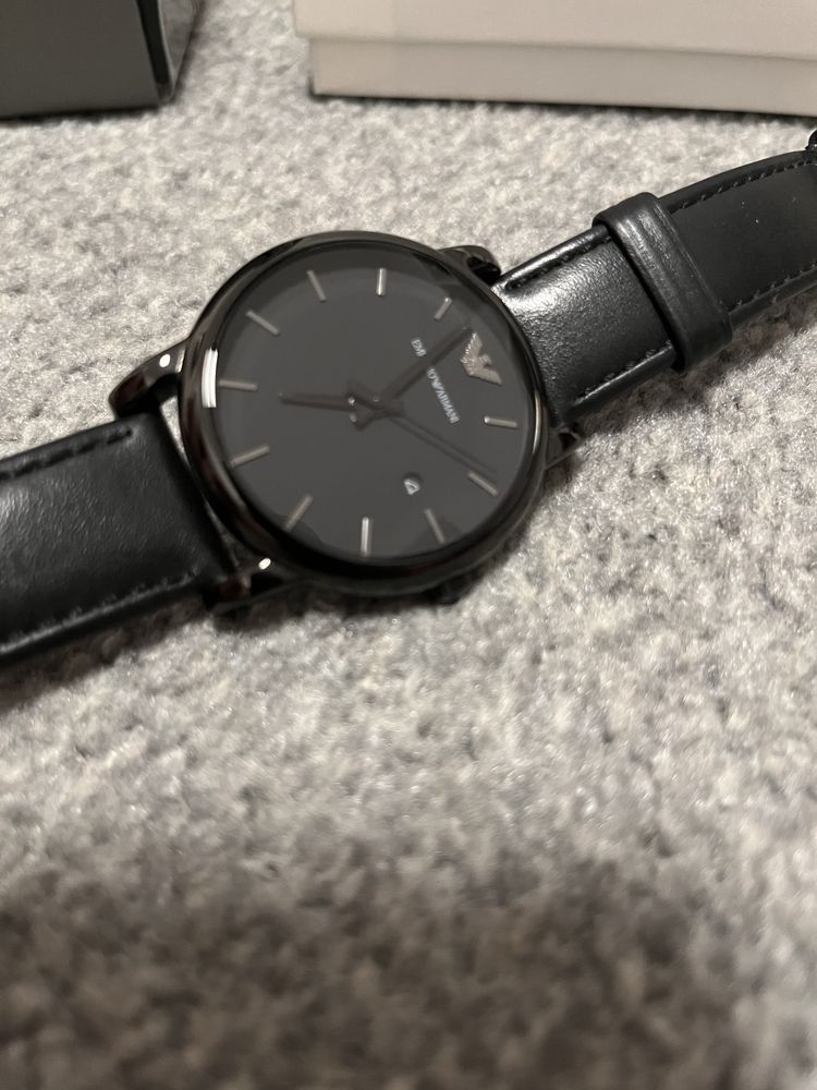 Zegarek Emporio Armani Luigi AR1732 Czarny minimalistyczny