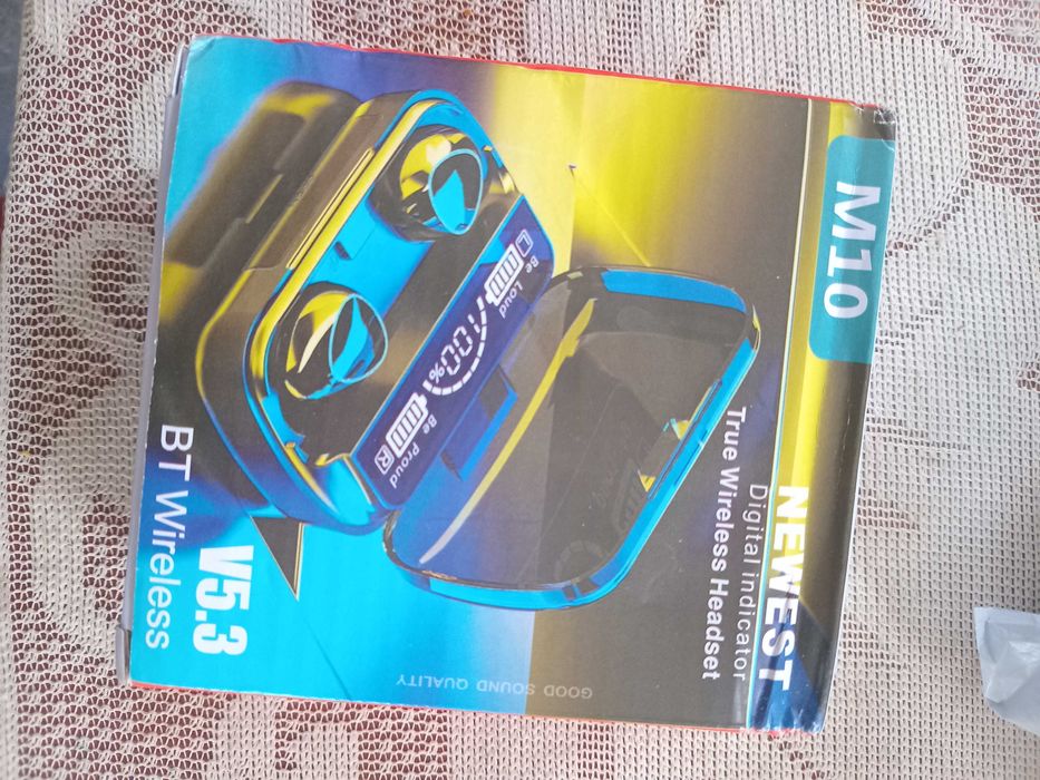 Продаю нові навушники +PowerBank