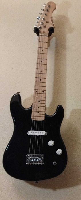Guitarra elétrica para estudante Marca Rockburn