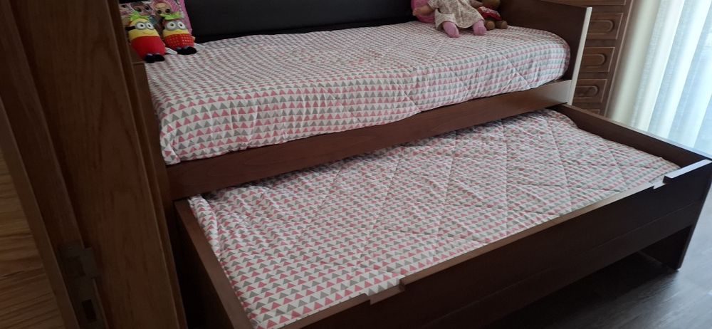 Vendo estúdio carvalho escuro