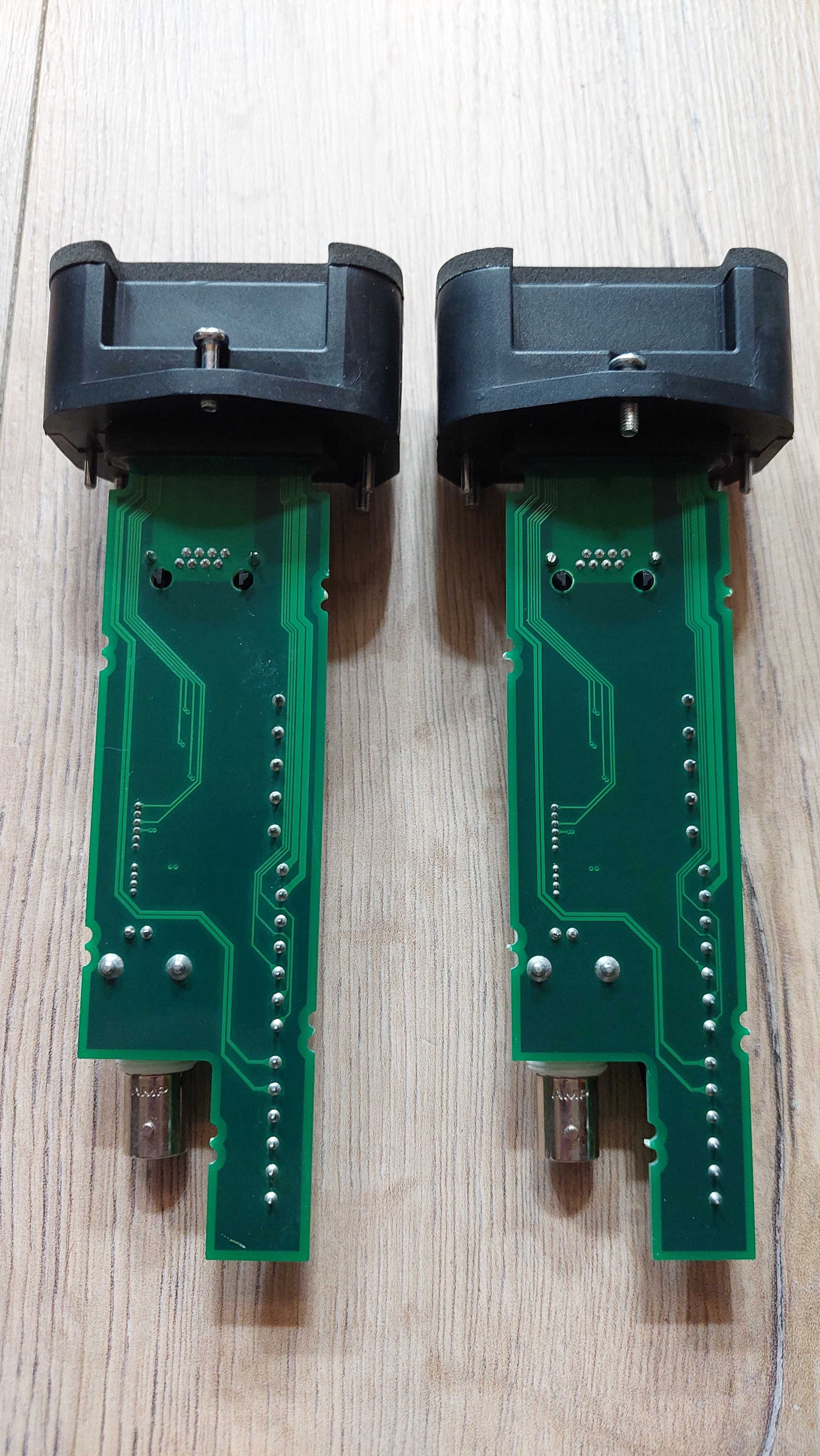 Płytka interfejsu Bosch VG4-A-9543 do kamer PTZ VG4 i VG5, 2 szt.