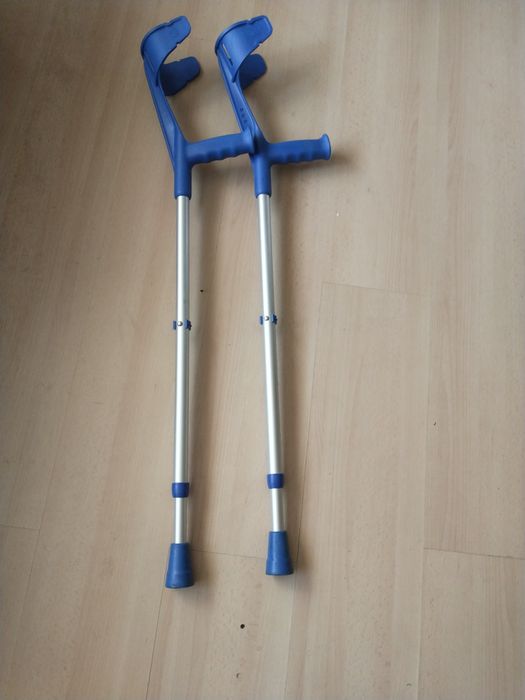 Sprzedam kule ortopedyczne