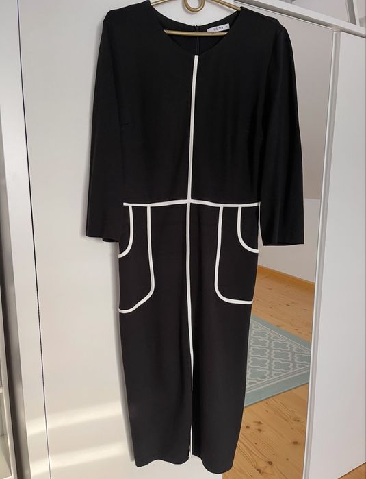 Жіноча сукня