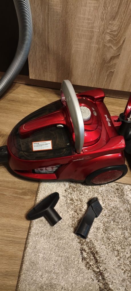 Odkurzacz bezworkowy DirtDevil 2000w