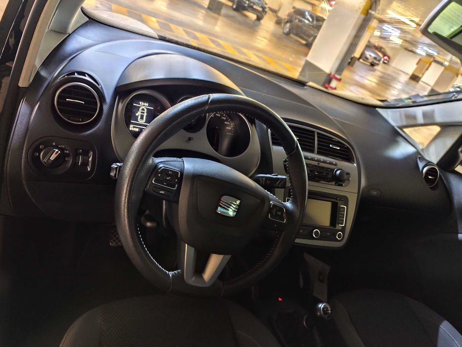 Seat Altea 2.0 TDI com poucos Kms muito estimado