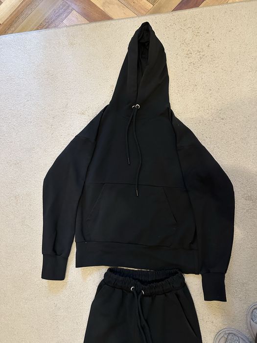 Спортивний костюм базовий чорний з худі