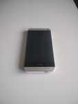 Telefon htc one.
