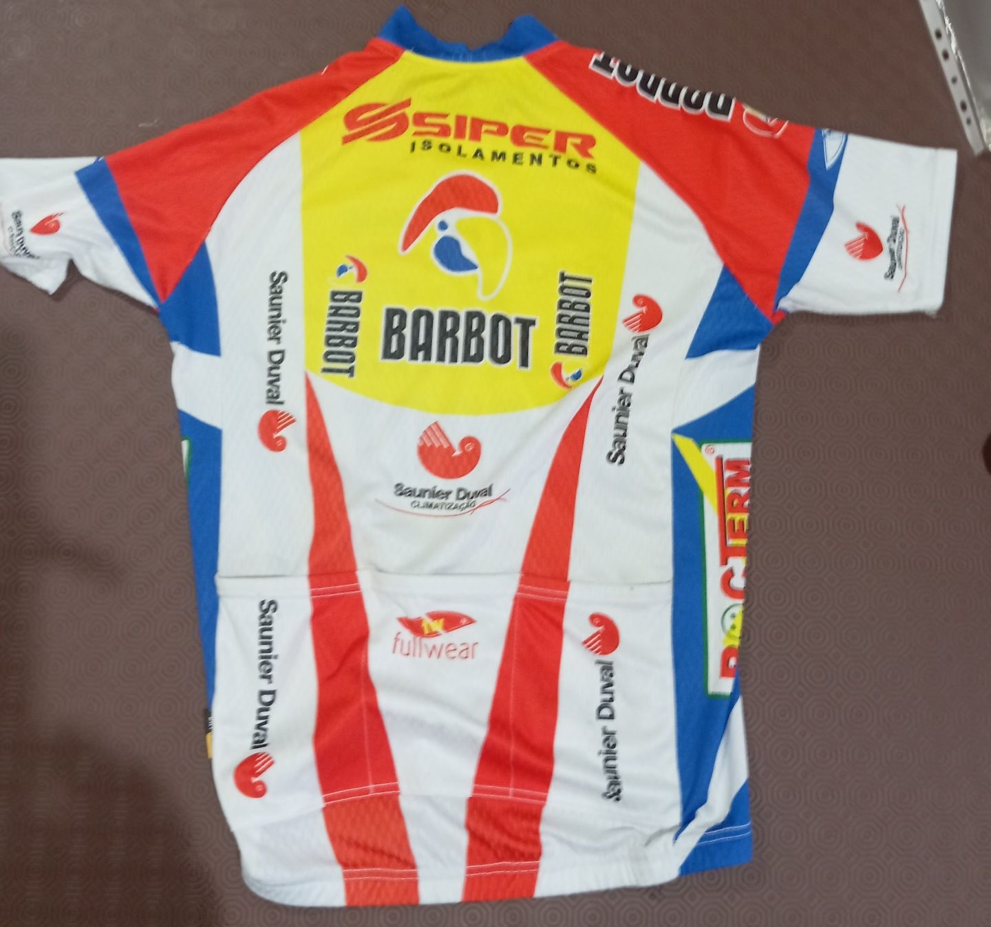 Equipamento ciclismo Barbot reservado
