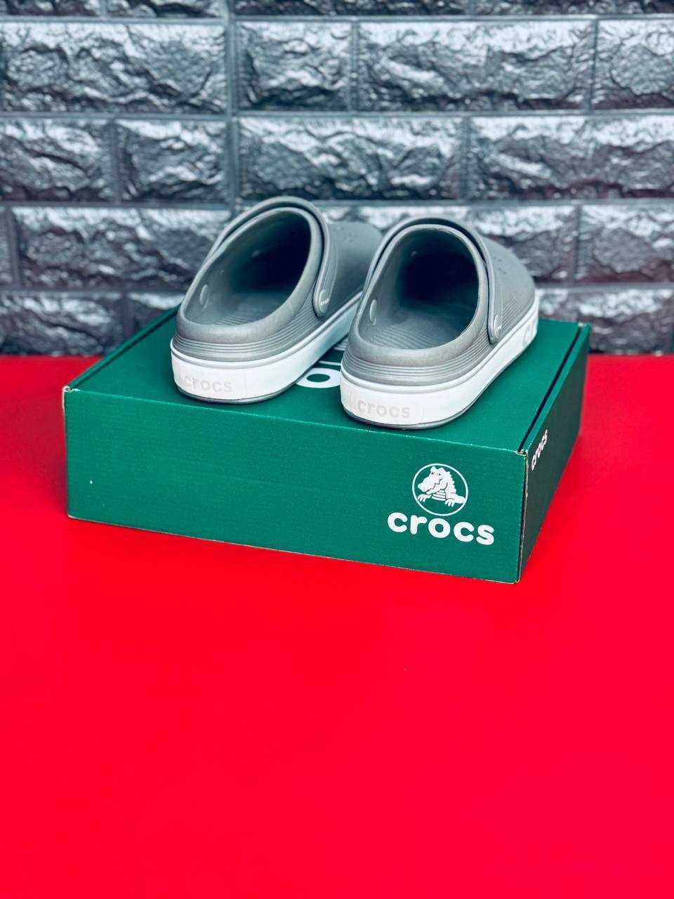 Мужские кроксы Crocs шлёпанцы подростковые серого цвета 36-46