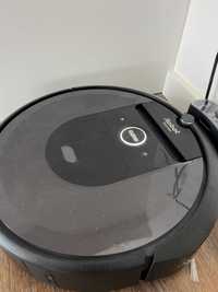 Robot aspirador Roomba® i7 com ligação Wi-Fi