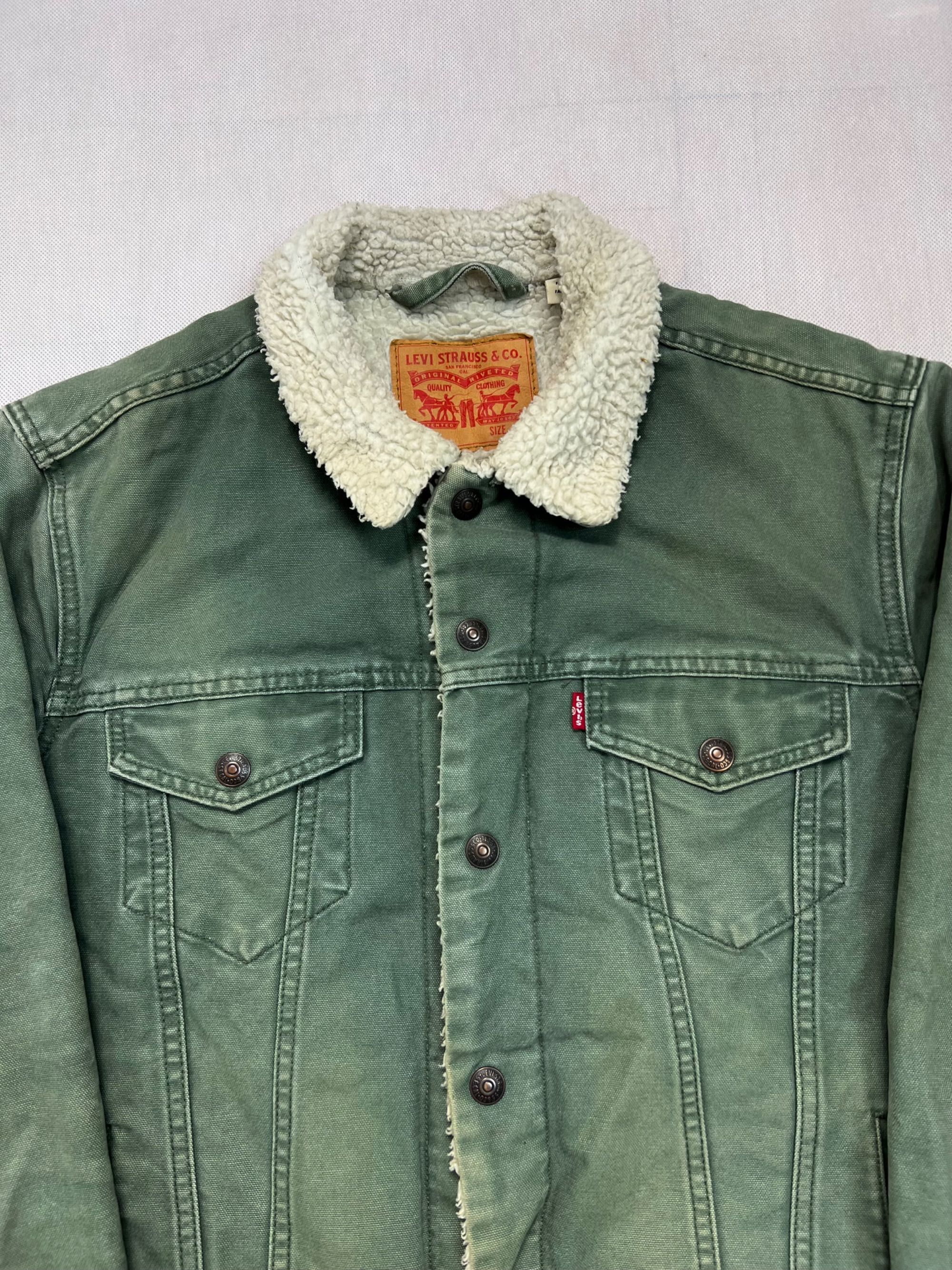 Sherpa Kurtka Levi’s ocieplana jacket nowa kolekcja