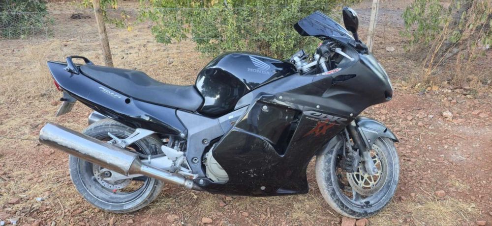 Vendo honda cbr 1100