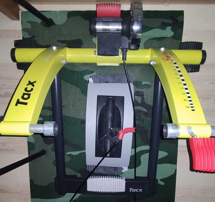 Trenażer rowerowy tacx