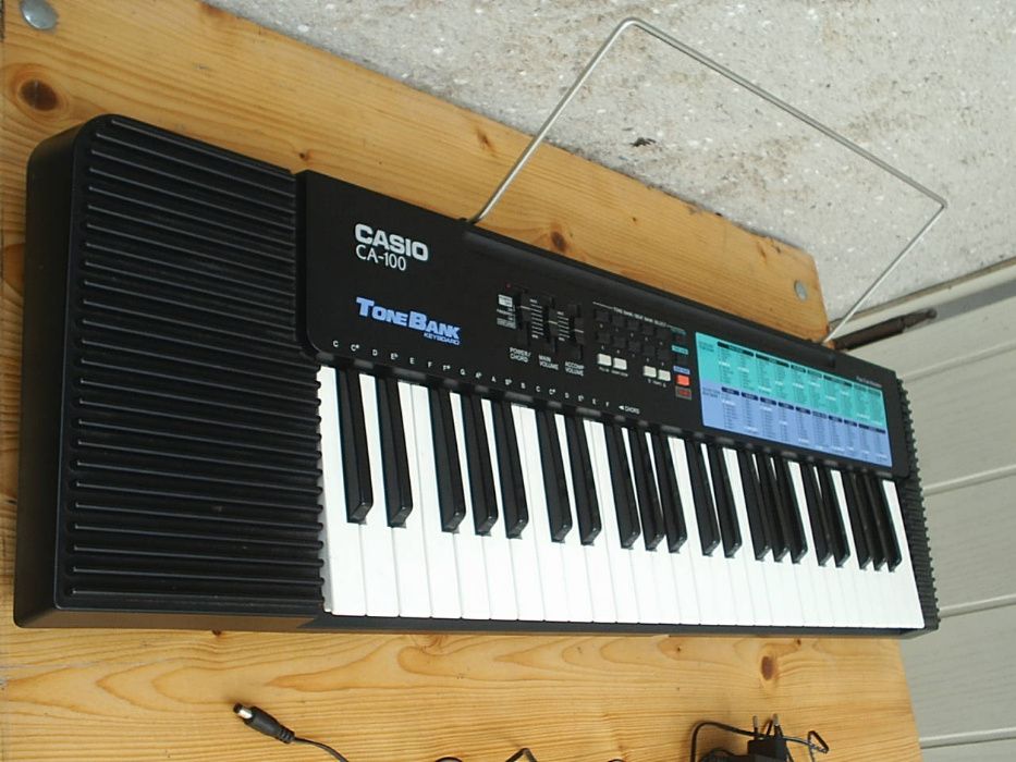 Keyboard Casio CA-100 Tone Bank z osprzętem