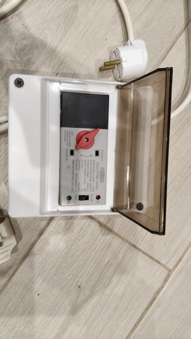 Автомат введення резервного живлення TOMZN TOQ5-125/2