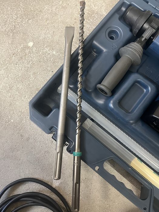 Młot udarowy AEG PN 4000 E