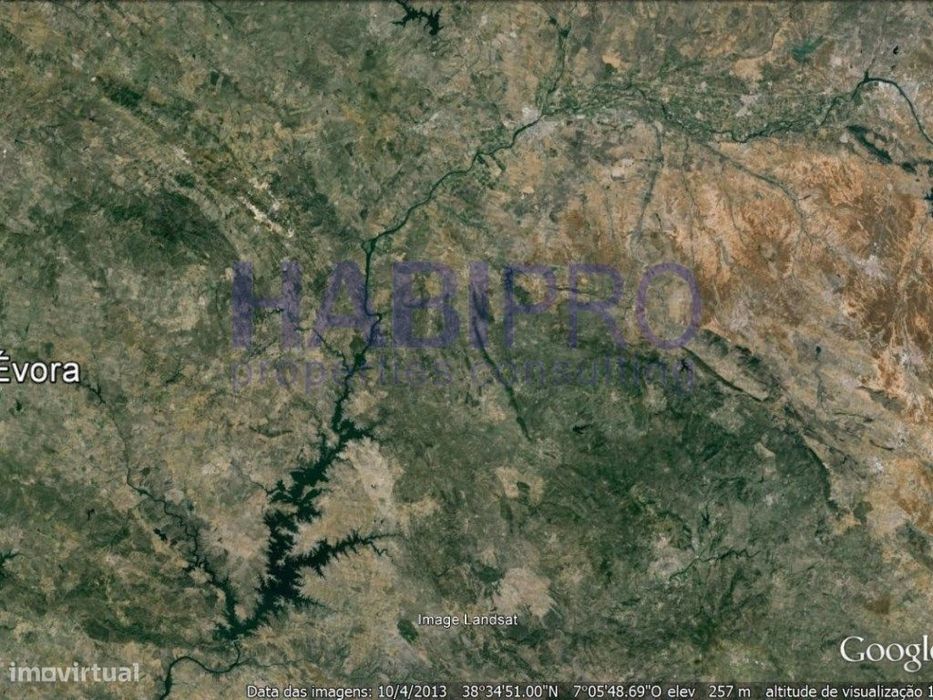 Excelente herdade com múltiplos rendimentos