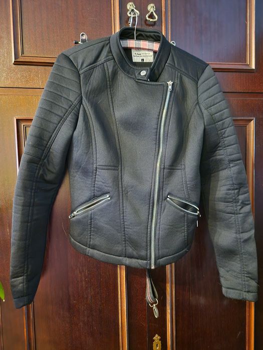 Śliczna Kurtka damska