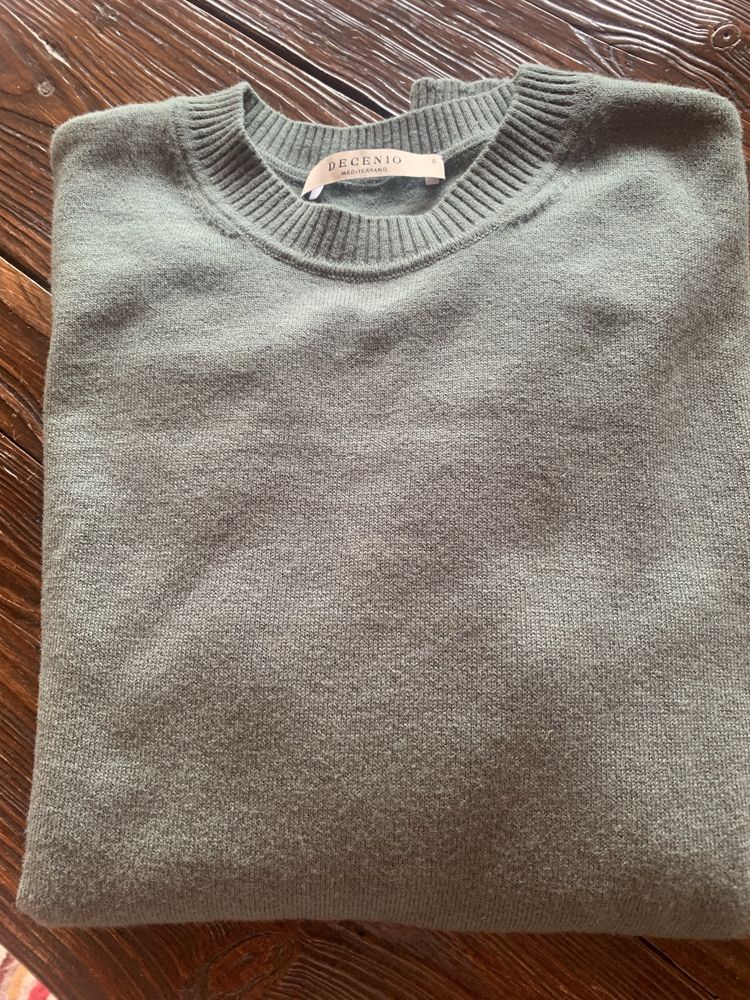 Camisola de malha . Marca Decenio
