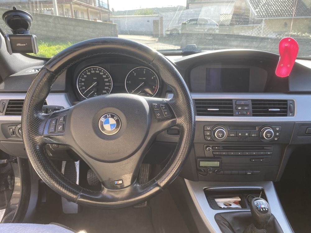 Bmw E90 320d Pack M