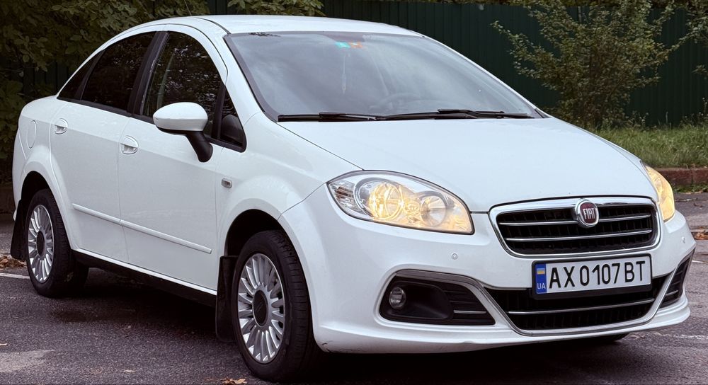 Фіат Лінеа 2013 рік 1,3 дизель