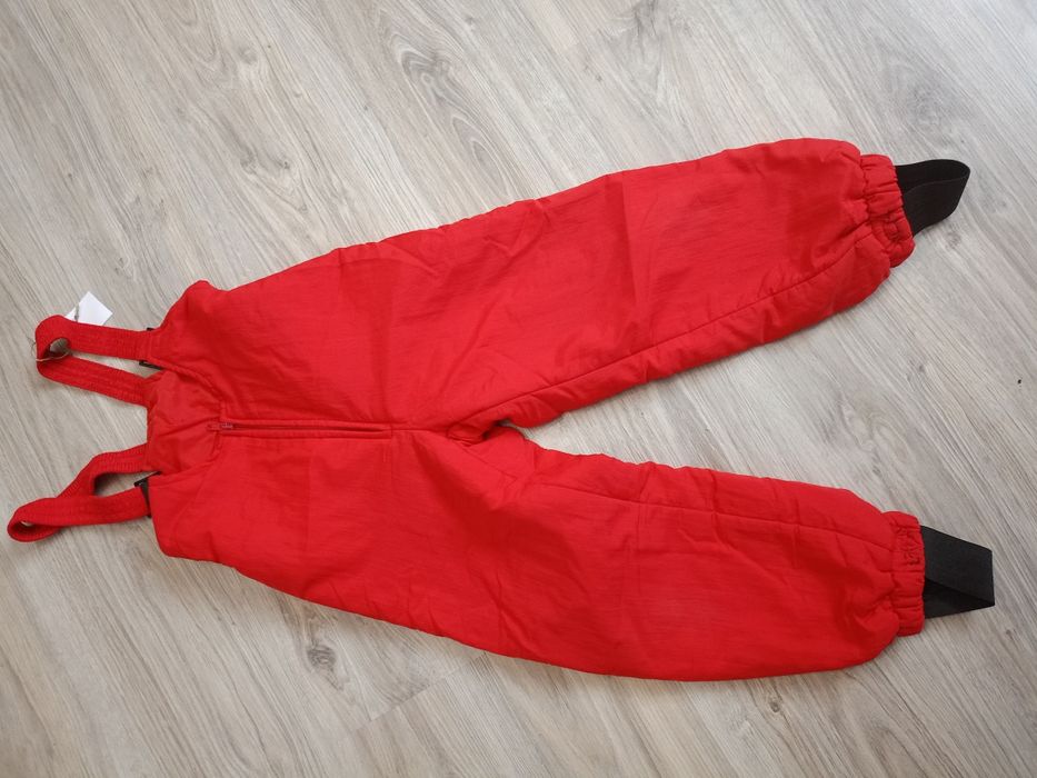 Spodnie zimowe 122/128