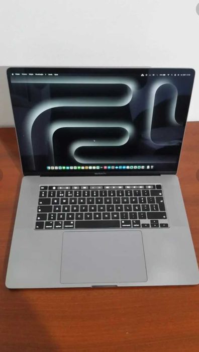 MacBook Pro 16” (2020, modelo 2019 Intel) com Touchbar ( touch bar )