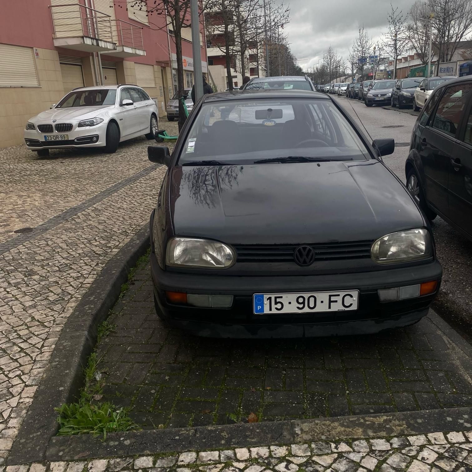 Golf 3 impecável Vendido