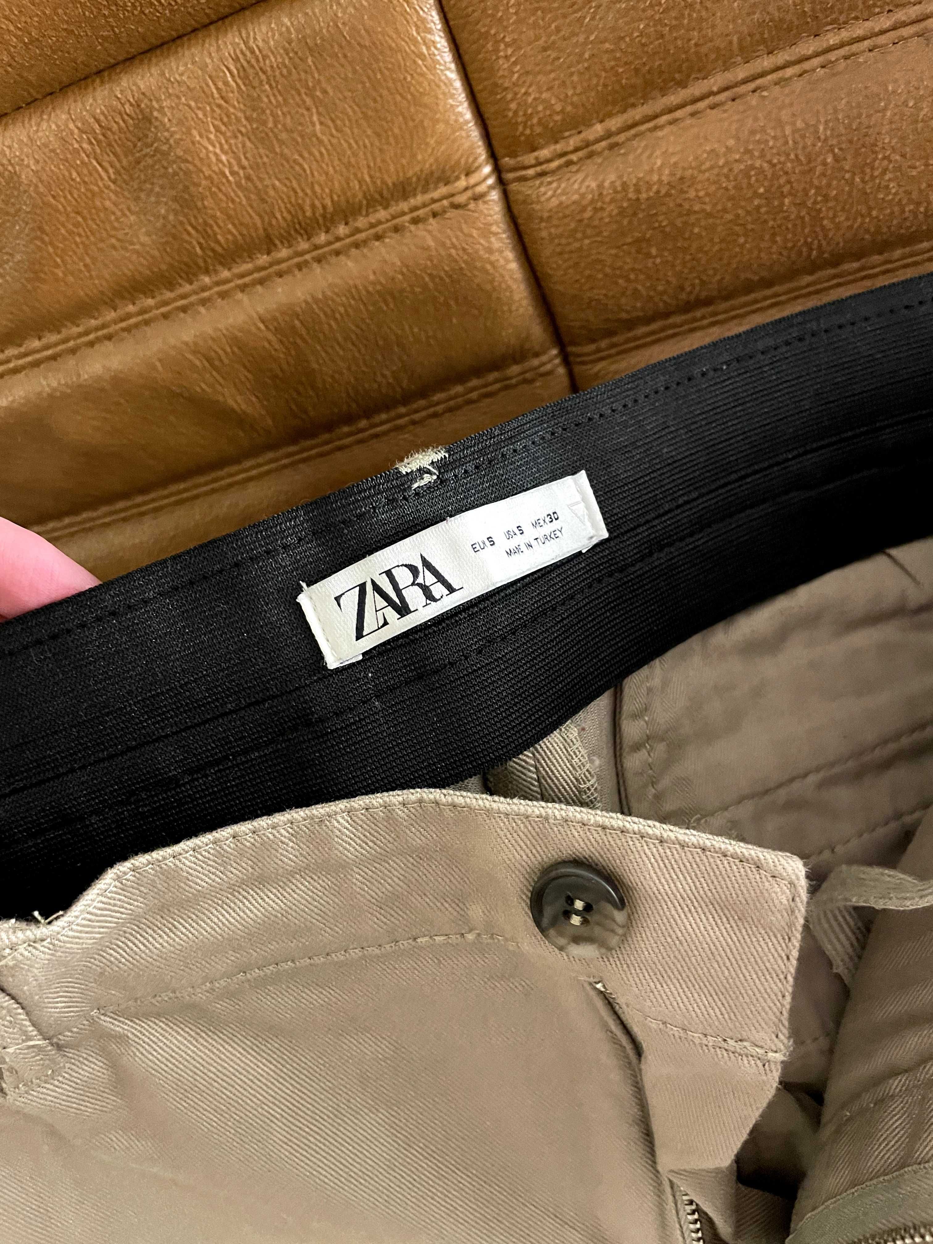 Бежеві штани чіноси Zara