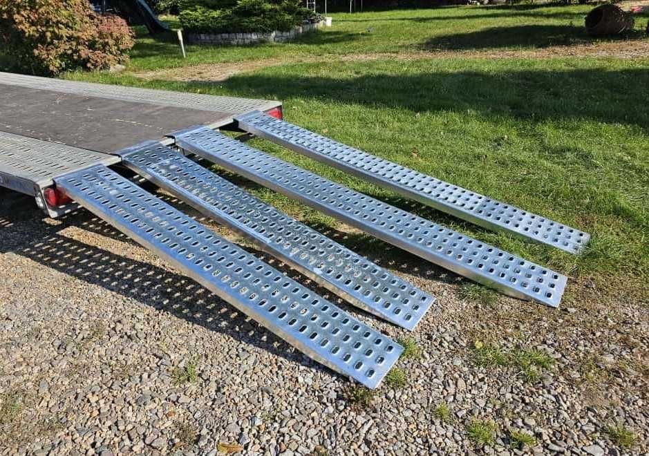 Najazd podjazd LOHR 3m laweta przyczepka antypoślizgowa PRODUCENT