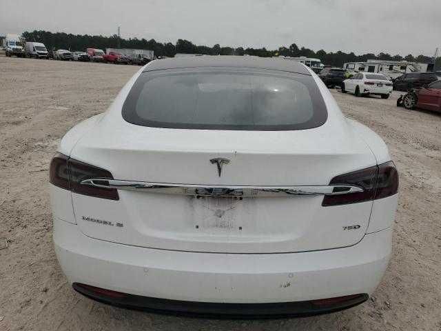 Tesla Model S 2017