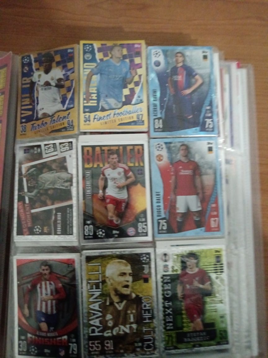 Vendo cromos de quase todos os tipos