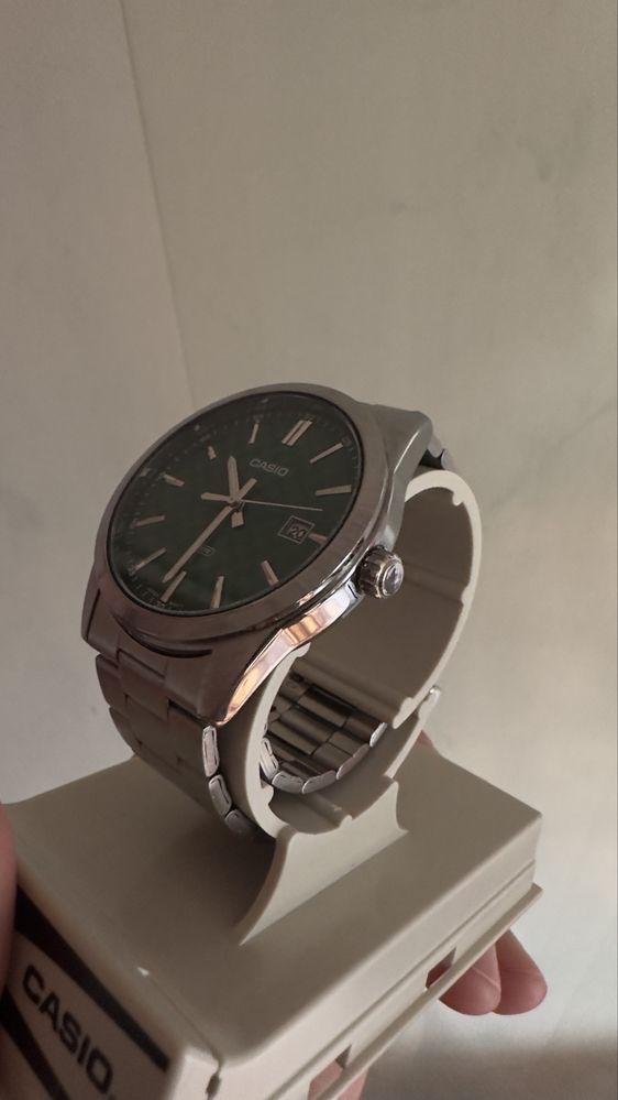 CASIO Чоловічий годинник