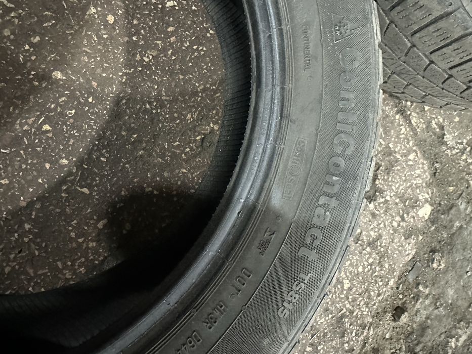 Продам резину Continental Conticontact 215/55r17