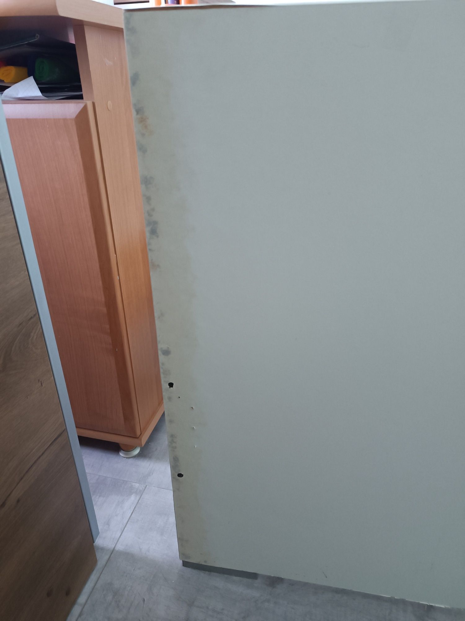 Łóżko jednoosobowe z szufladami