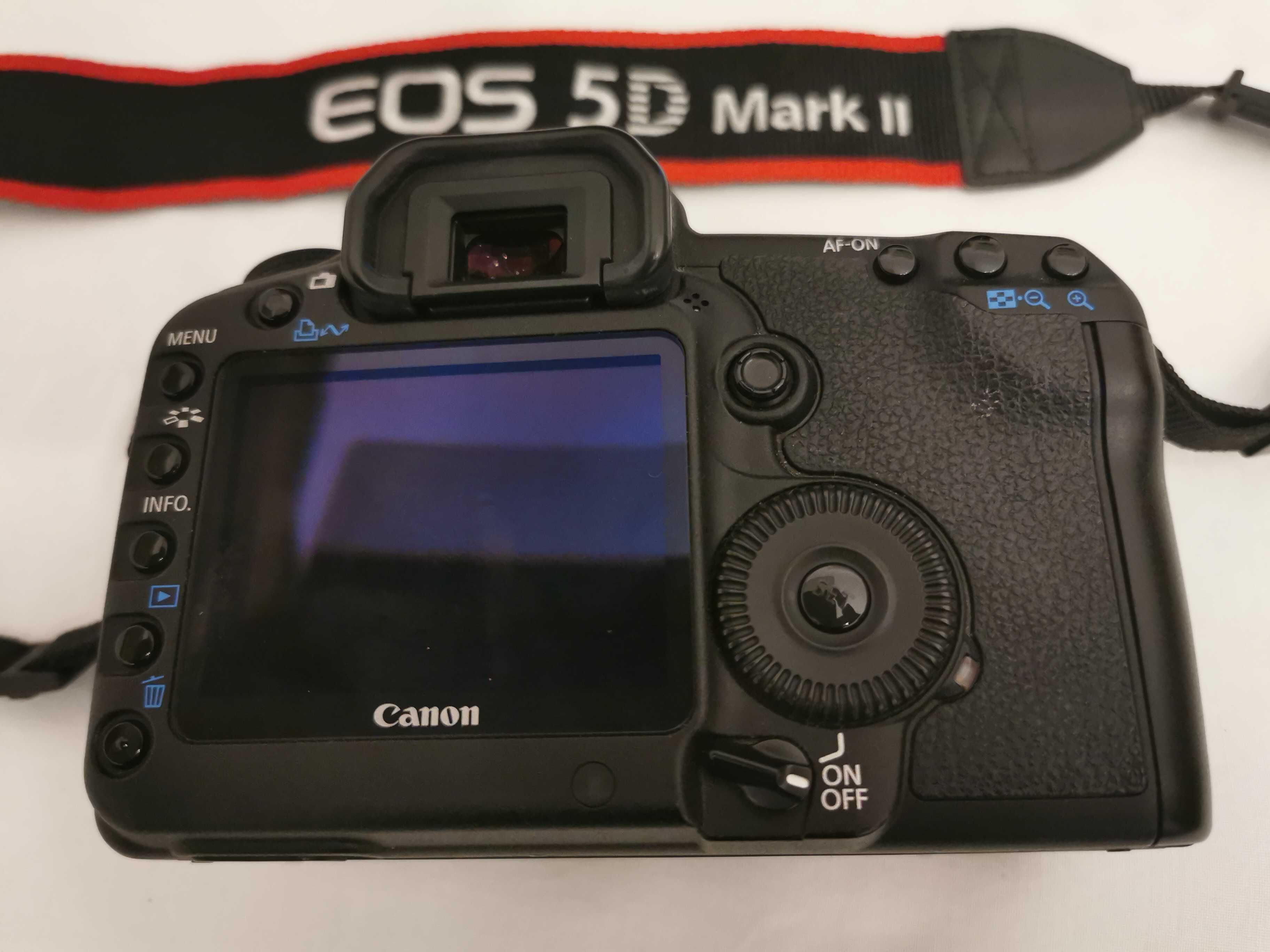 Máquina Fotográfica CANON EOS 5D Mark II