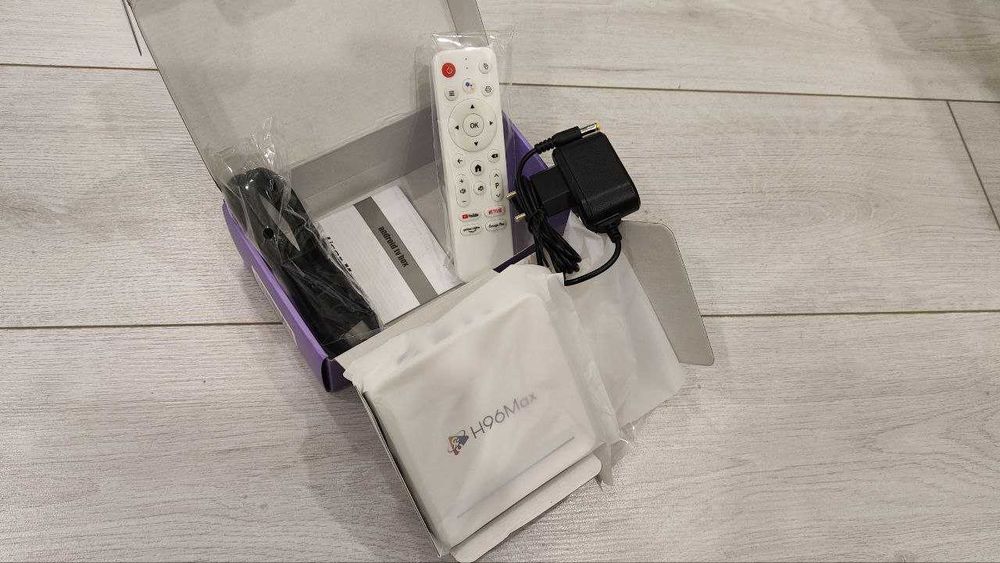 Білий H96 Max H618 Plus 4/32Gb [Android 14, з голосовим управлінням]