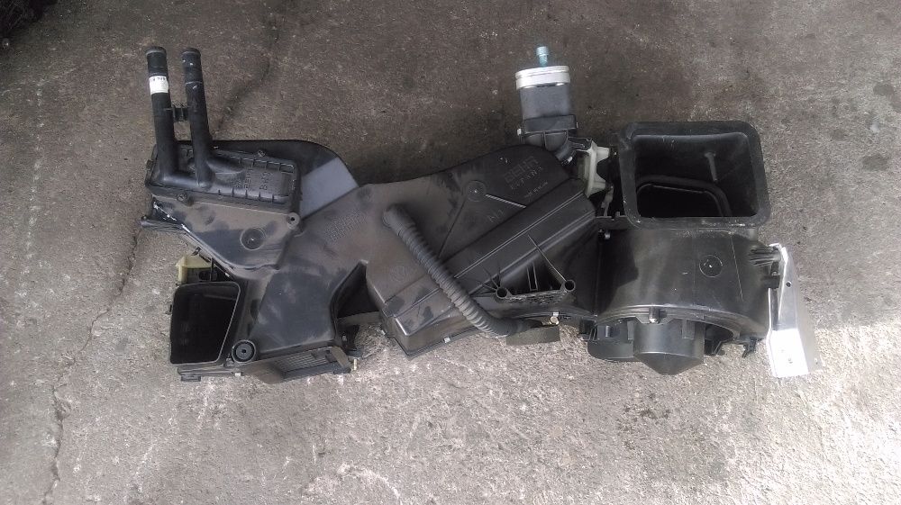 Nagrzewnica klimatyzacji climatronic AUDI A4 B5/A6 C5/VW PASSAT B5