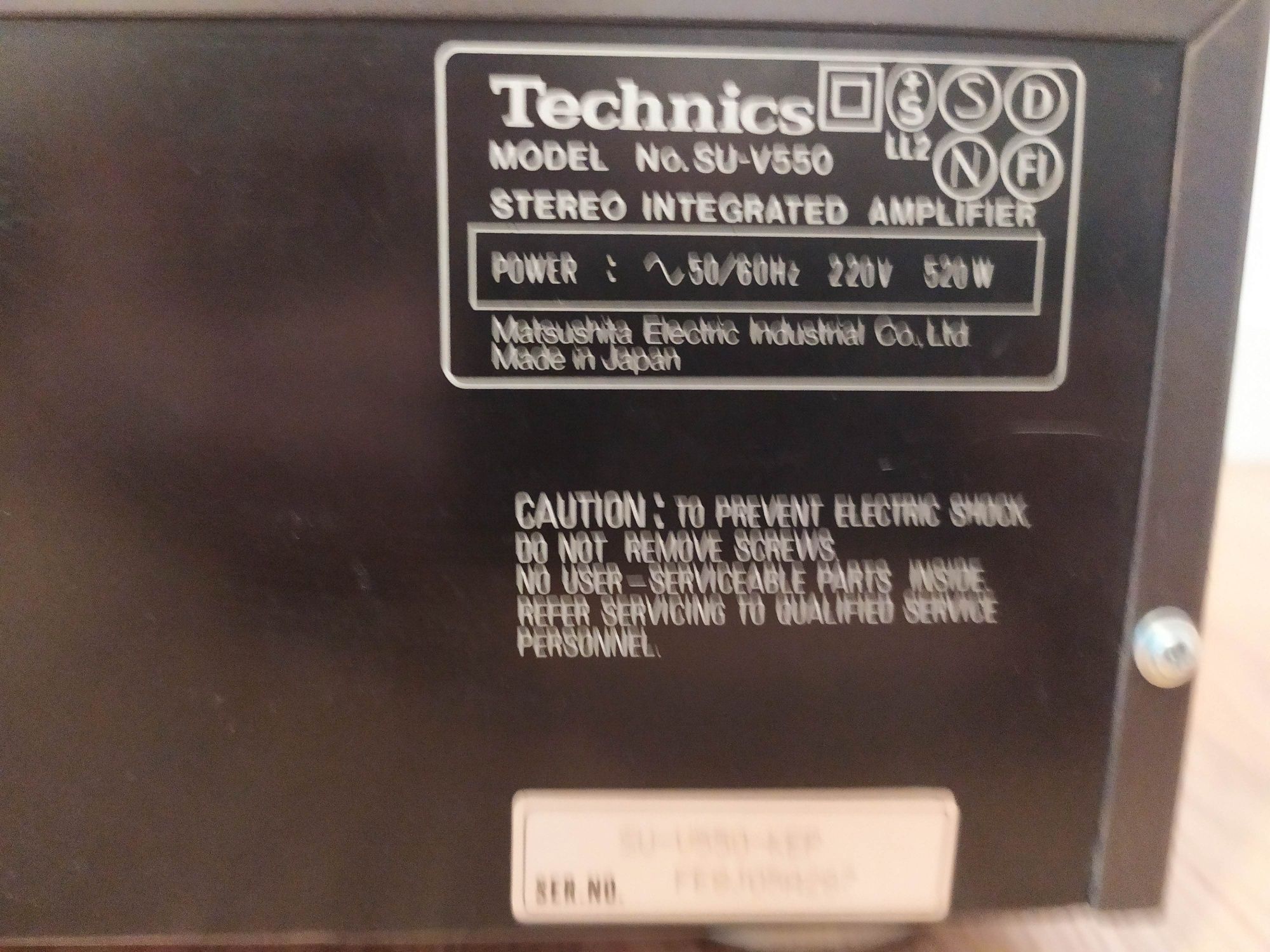 Wzmacniacz Technics SU-V550