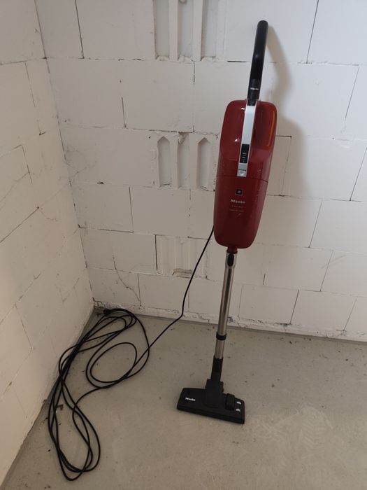 Odkurzacz Miele ręczny, mobilny