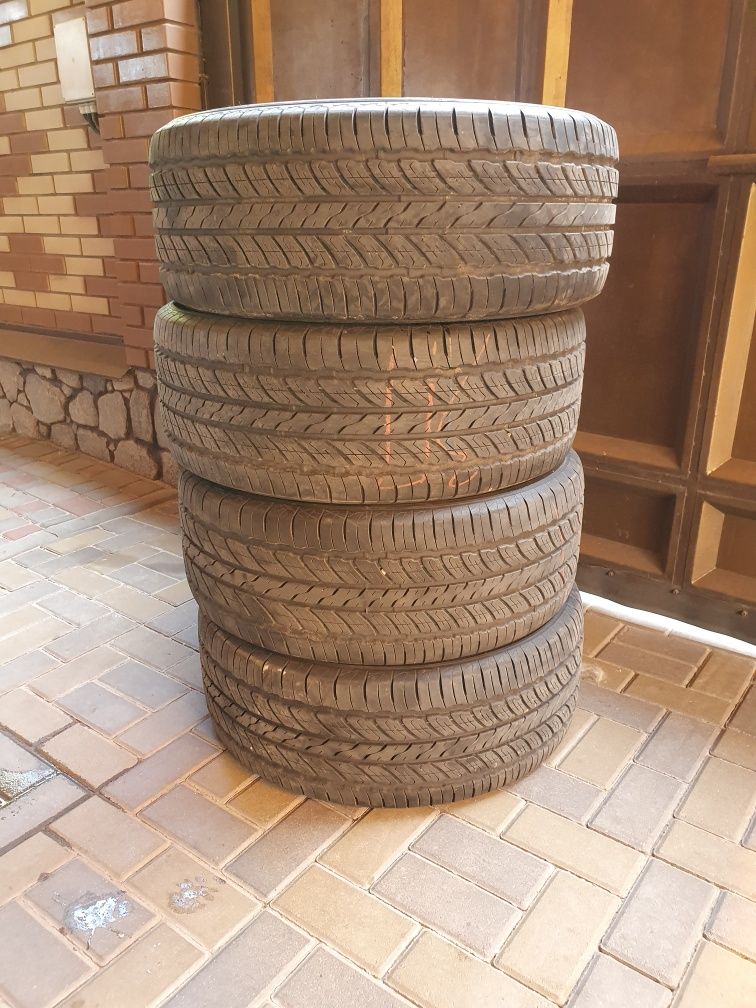 Шины Toyo Open Country U/T 285/50 r20 б/у